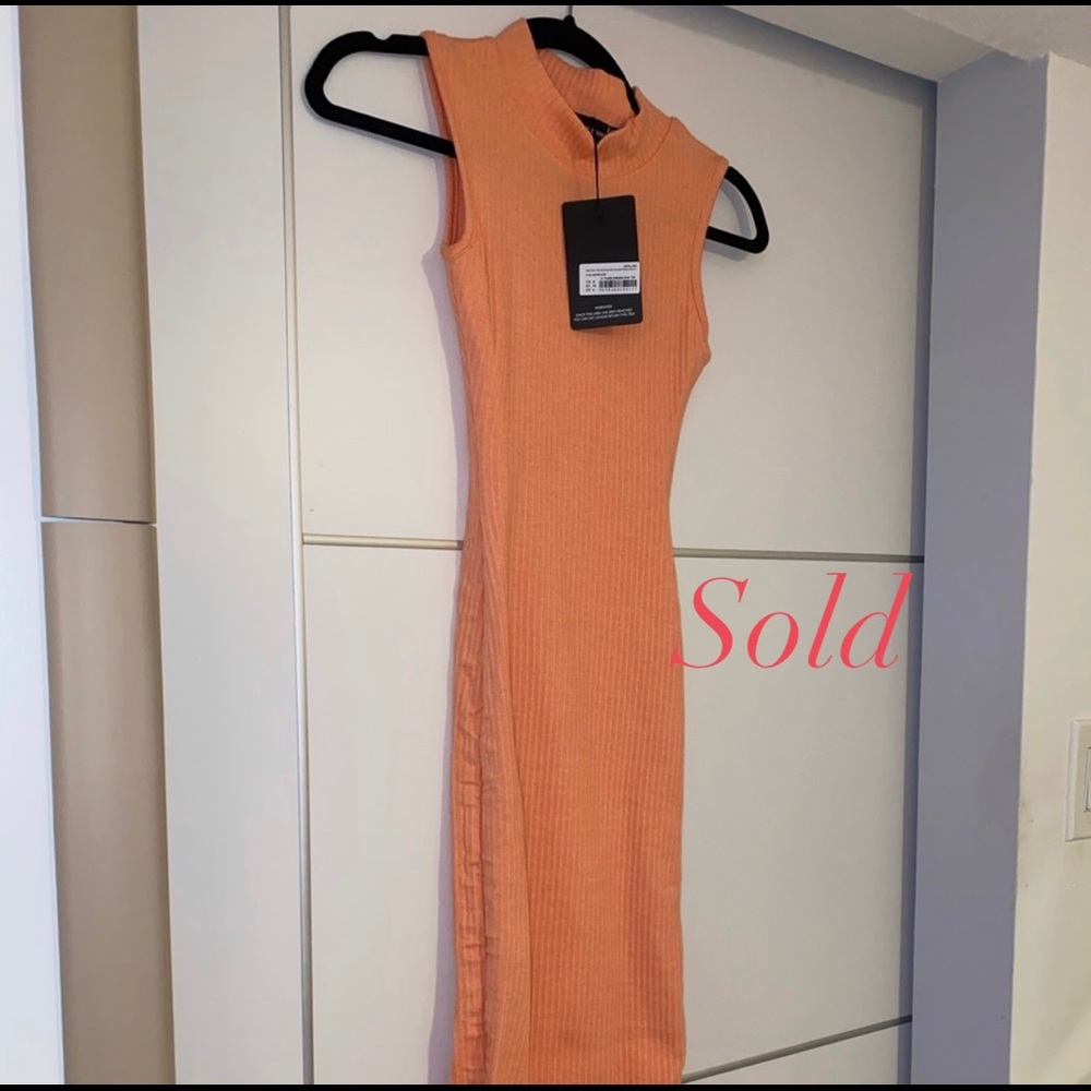 Rib Ruched Side Sleeveless Bodycon Dress